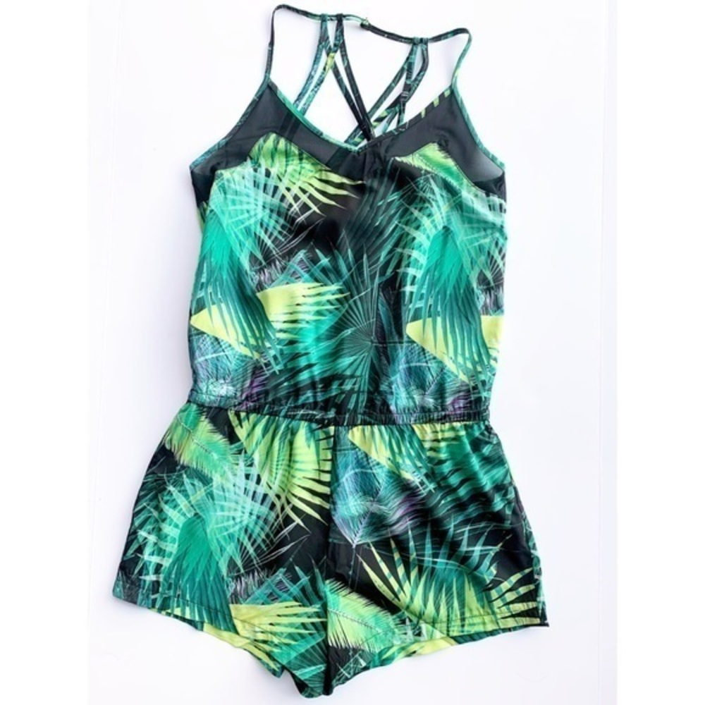 Fabletics Rainforest Print‎ Dash Romper Small